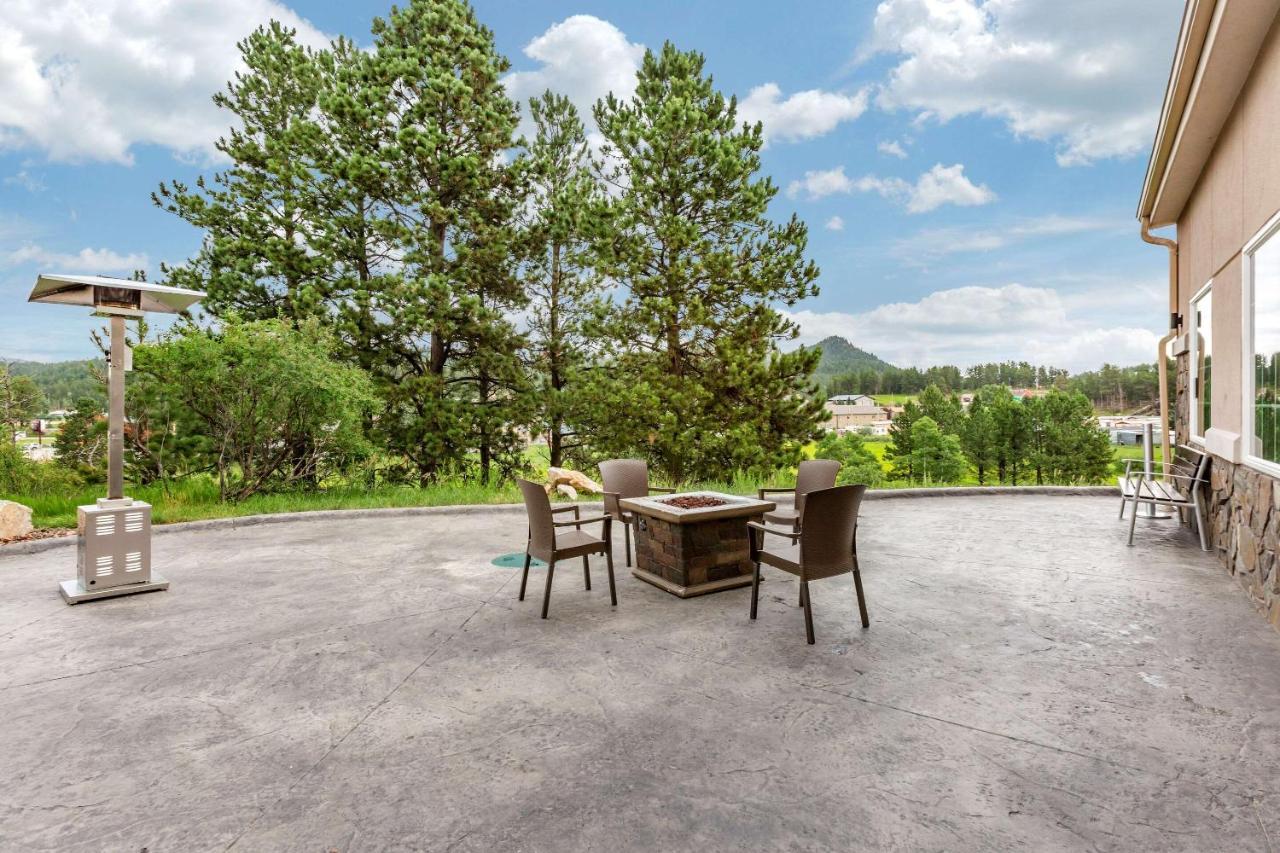 Comfort Inn & Suites Near Mt Rushmore Хил Сити Екстериор снимка