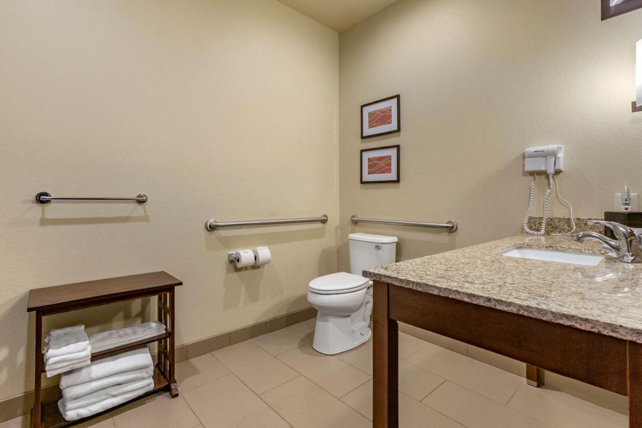 Comfort Inn & Suites Near Mt Rushmore Хил Сити Екстериор снимка