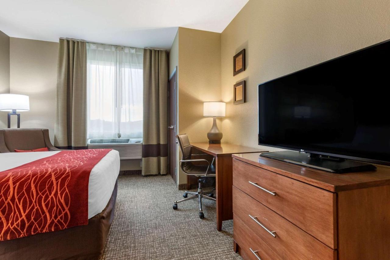 Comfort Inn & Suites Near Mt Rushmore Хил Сити Екстериор снимка