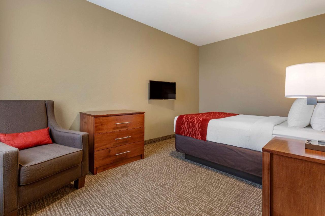 Comfort Inn & Suites Near Mt Rushmore Хил Сити Екстериор снимка