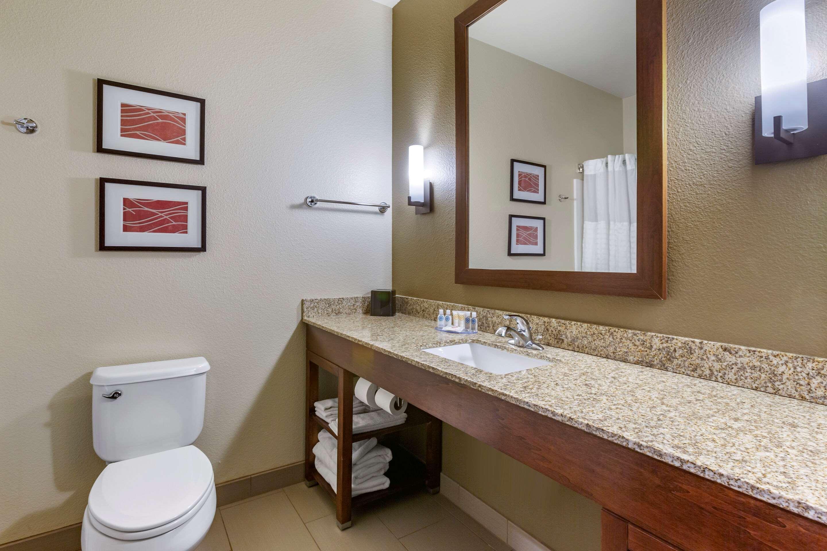Comfort Inn & Suites Near Mt Rushmore Хил Сити Екстериор снимка