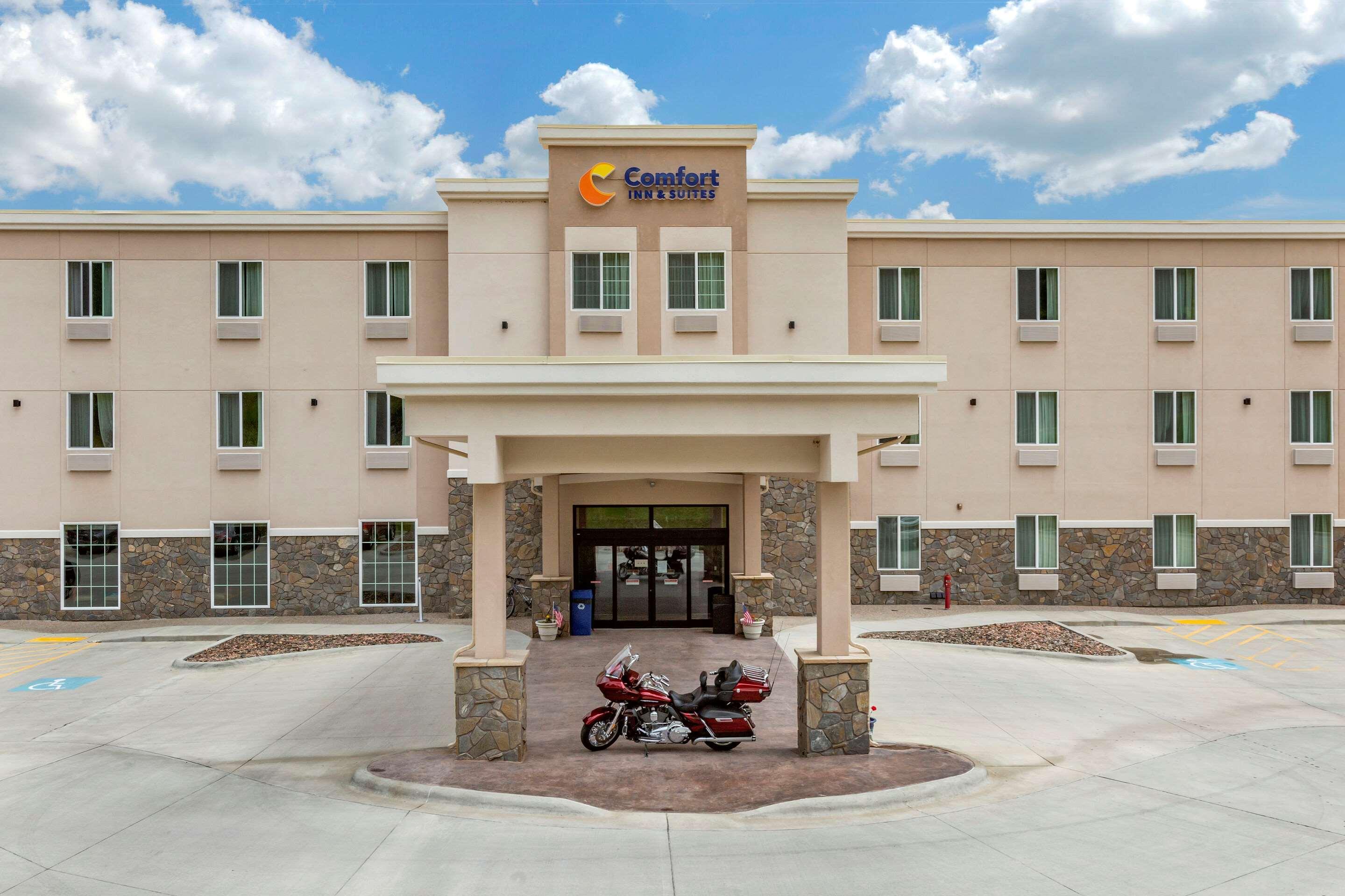 Comfort Inn & Suites Near Mt Rushmore Хил Сити Екстериор снимка