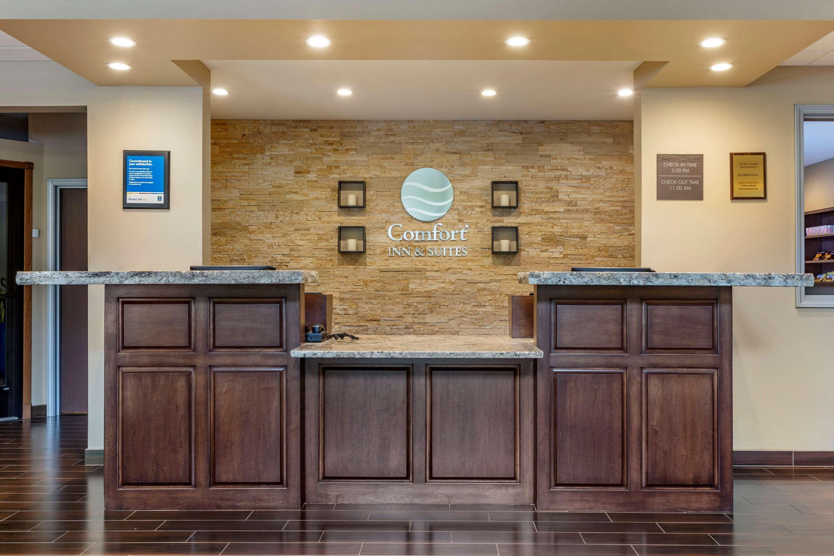Comfort Inn & Suites Near Mt Rushmore Хил Сити Екстериор снимка